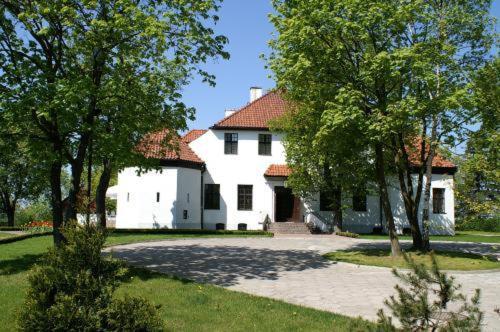 Bed and Breakfast Bialy Dwor à Kwidzyn Extérieur photo