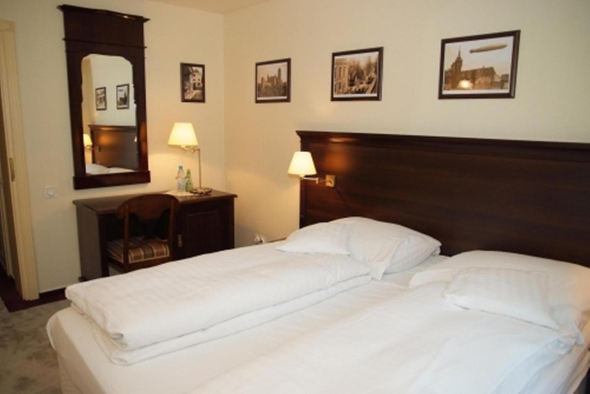 Bed and Breakfast Bialy Dwor à Kwidzyn Extérieur photo